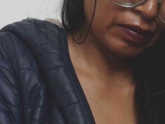 KATYY-HOTTT webcam