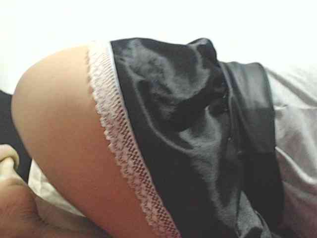KATYY-HOTTT webcam