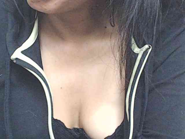 KATYY-HOTTT webcam