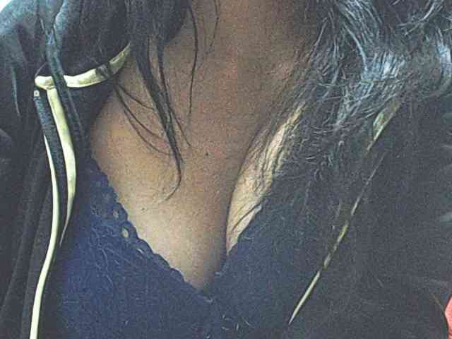 KATYY-HOTTT webcam