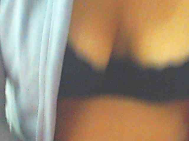 KATYY-HOTTT webcam