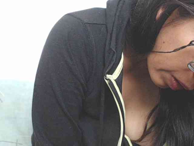 KATYY-HOTTT webcam