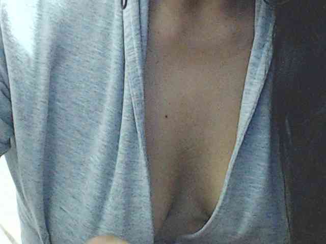 KATYY-HOTTT webcam