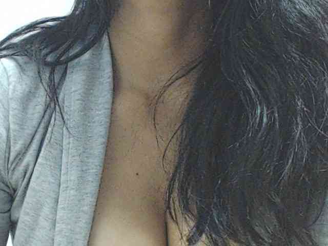 KATYY-HOTTT webcam