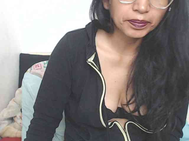 KATYY-HOTTT webcam