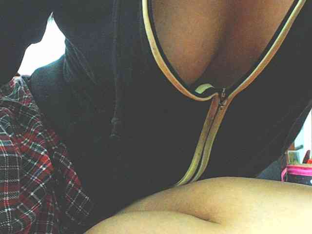 KATYY-HOTTT webcam