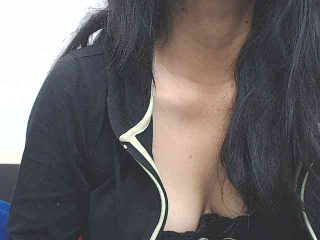 KATYY-HOTTT webcam