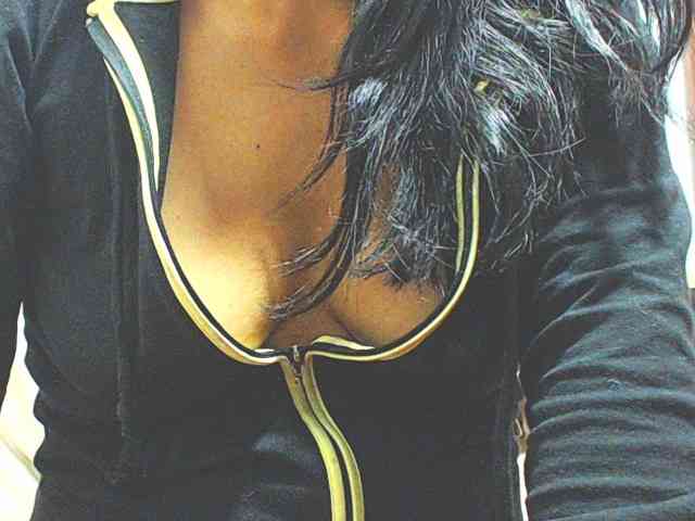 KATYY-HOTTT webcam