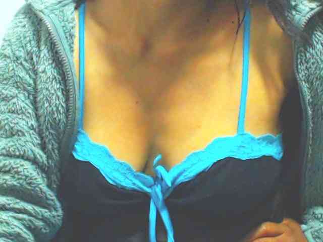 KATYY-HOTTT webcam
