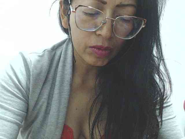KATYY-HOTTT webcam