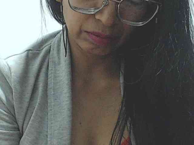 KATYY-HOTTT webcam
