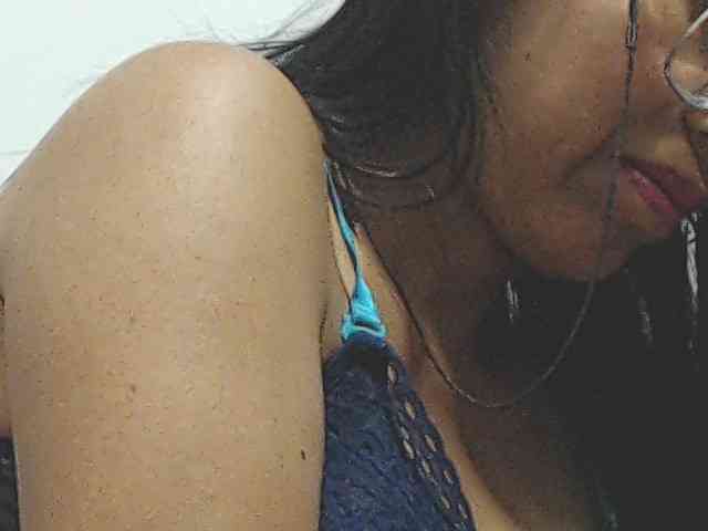 KATYY-HOTTT webcam
