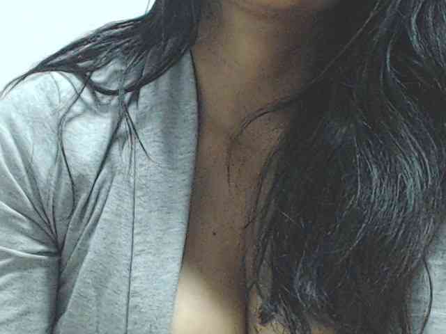 KATYY-HOTTT webcam