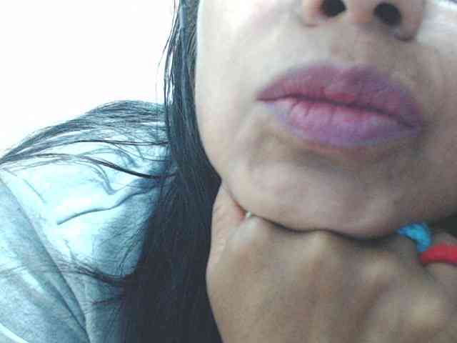 KATYY-HOTTT webcam