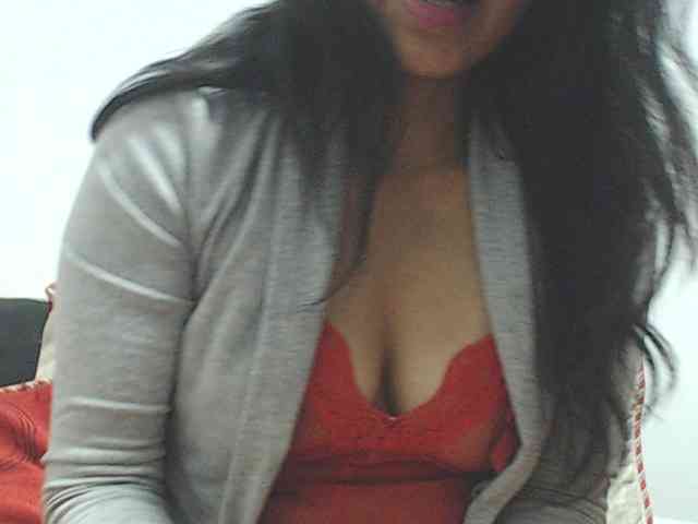 KATYY-HOTTT webcam