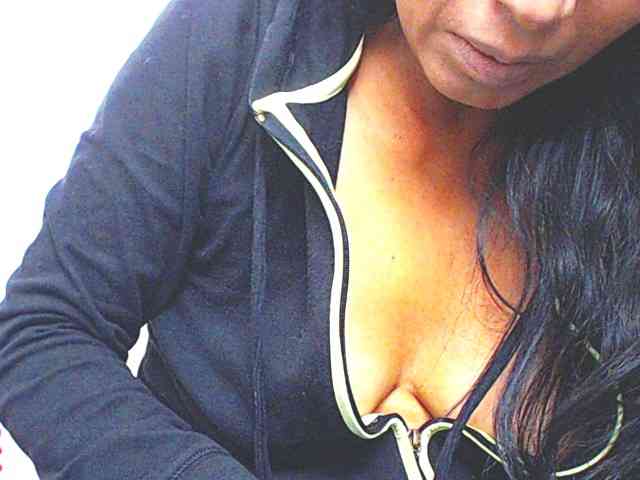 KATYY-HOTTT webcam
