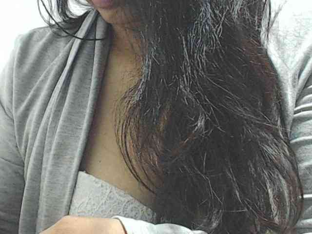 KATYY-HOTTT webcam