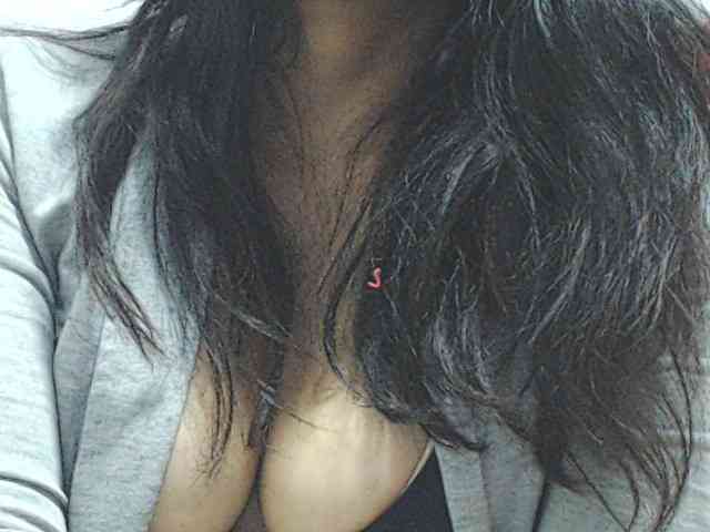 KATYY-HOTTT webcam