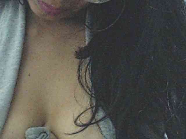 KATYY-HOTTT webcam