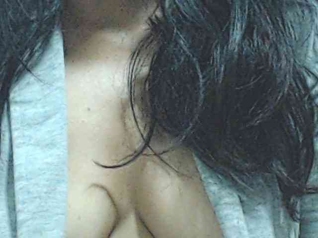 KATYY-HOTTT webcam