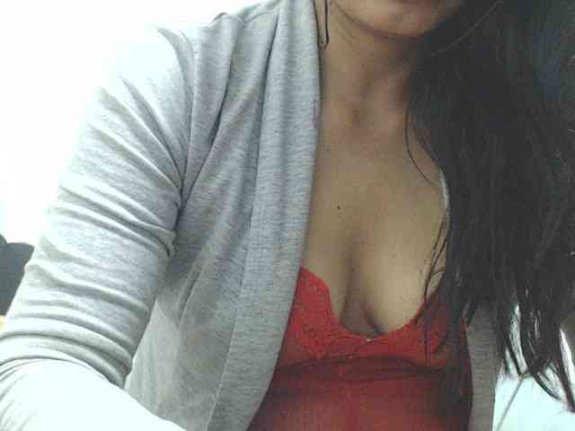 KATYY-HOTTT webcam