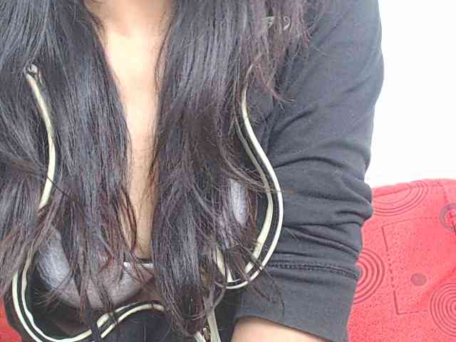 KATYY-HOTTT webcam