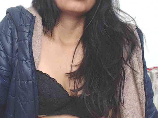 KATYY-HOTTT webcam