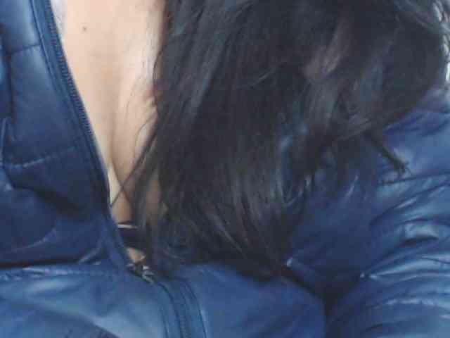 KATYY-HOTTT webcam