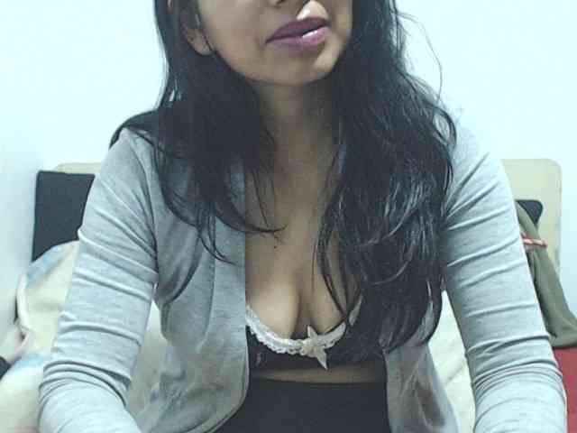 KATYY-HOTTT webcam