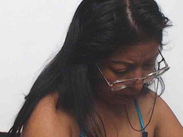 HOTTTSKIN Live Webcam on BongaCams