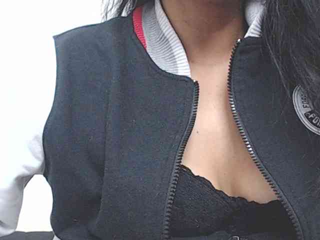 KATYY-HOTTT webcam