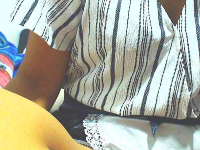 KATYY-HOTTT webcam