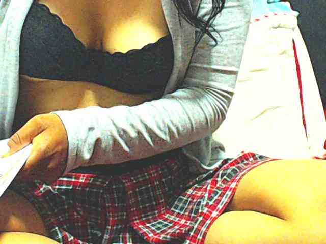 KATYY-HOTTT webcam