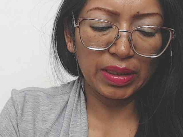 KATYY-HOTTT webcam