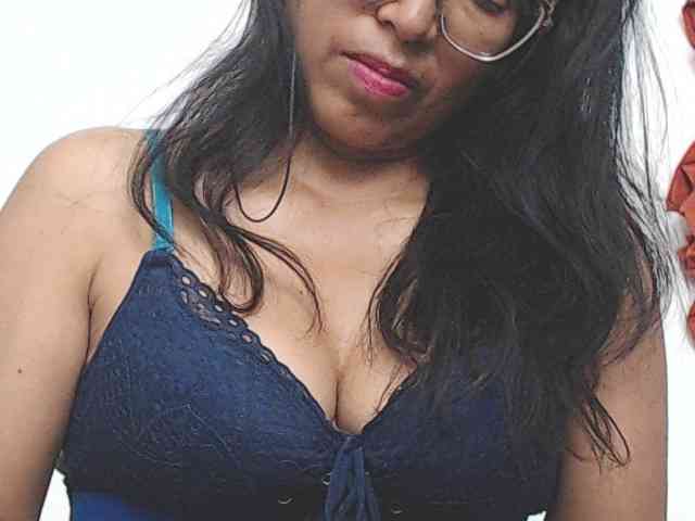 KATYY-HOTTT webcam