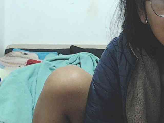 KATYY-HOTTT webcam