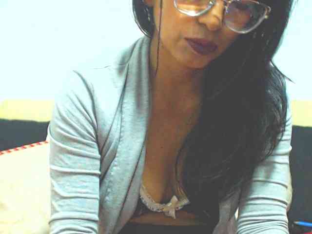 KATYY-HOTTT webcam