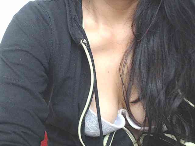 KATYY-HOTTT webcam