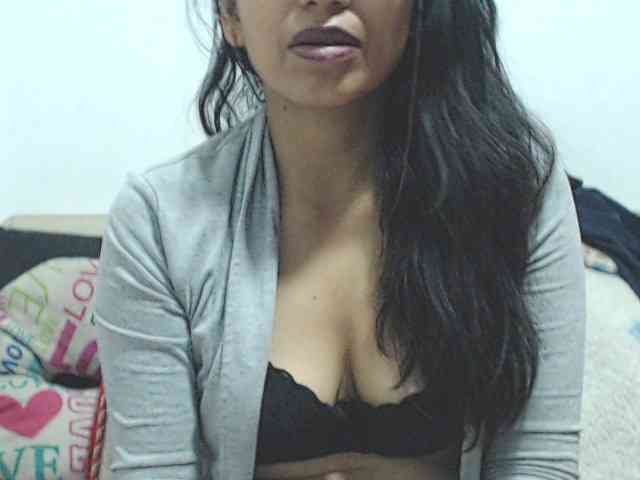 KATYY-HOTTT webcam