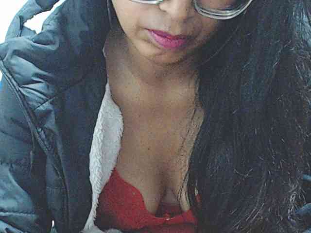 KATYY-HOTTT webcam