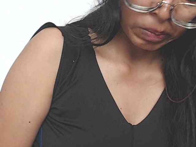 KATYY-HOTTT webcam
