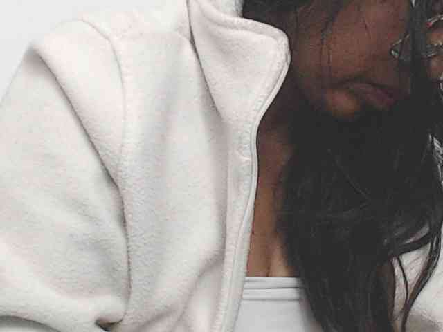 KATYY-HOTTT webcam