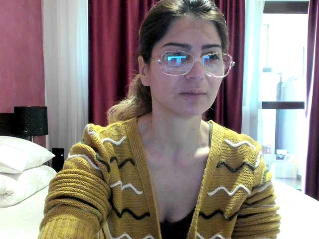 AngelNicolle's BongaCams show and profile