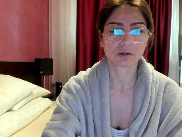 AngelNicolle's BongaCams show and profile