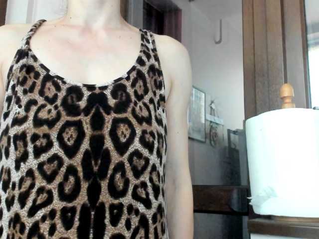 AngelNicolle live cam on BongaCams