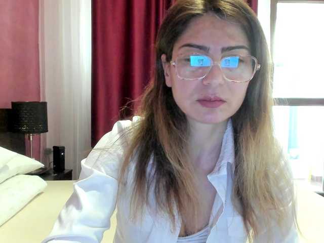 AngelNicolle's BongaCams show and profile