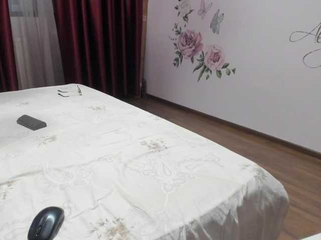 AngelNicolle live cam on BongaCams