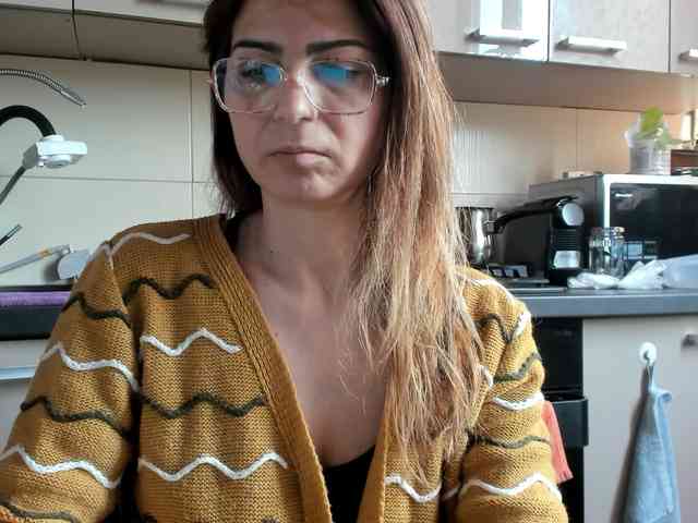 AngelNicolle AngelNicolle