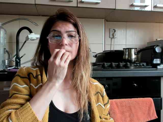 AngelNicolle AngelNicolle