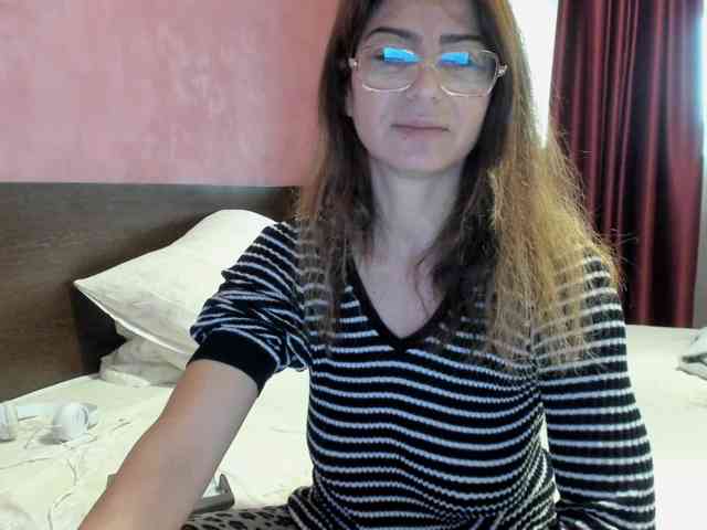 AngelNicolle AngelNicolle